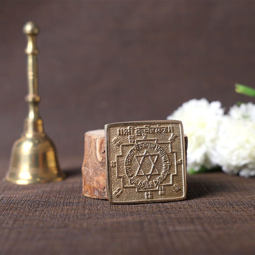 Asht Dhatu Shree Kuber Yantra for wealth, prosperity, financial stability, business growth, and success placed for daily worship and vastu benefits. India’s Largest Pooja Accessories Brand – www.satvikworld.com