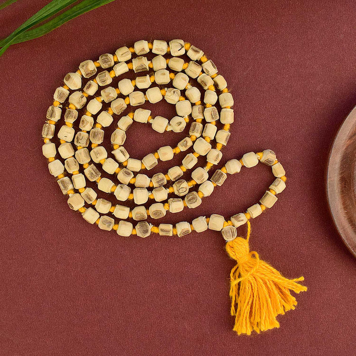 100% Original Tulsi Jap Mala made from high-quality Tulsi wood, featuring 108+1 beads for spiritual practices like chanting, meditation, and prayer. Ideal for connecting with divinity. India’s Largest Pooja Accessories Brand – www.satvikworld.com