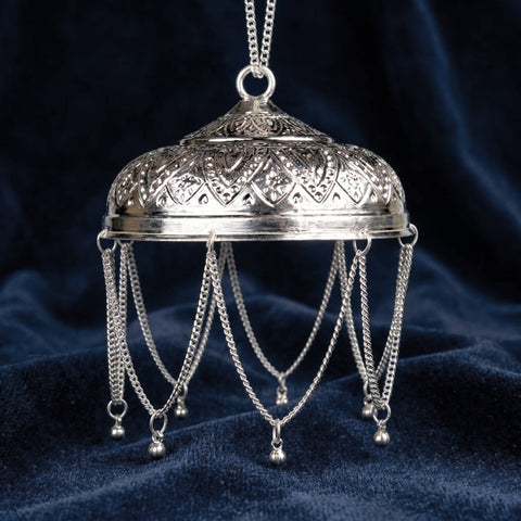 925 pure silver chhatra umbrella nakashi engraved for pooja. India’s Largest Puja Accessories Brand- www.satvikworld.com