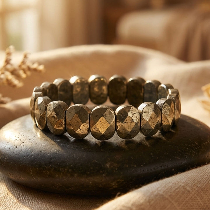 Flat beaded pyrite healing stone bracelet with 8mm natural beads. India’s Largest Pooja Accessories Brand - www.satvikworld.com