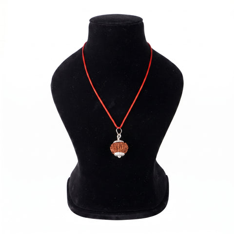 9 Mukhi Rudraksha pendant for women Nepal certified bead for strength protection and emotional balance. India’s Premium Rudraksha Jap Mala Brand - www.satvikworld.com