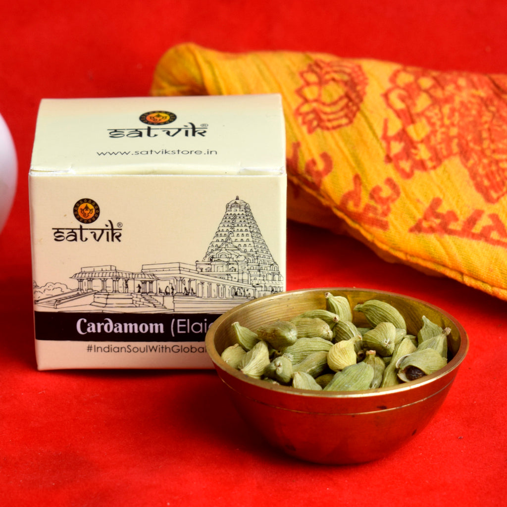 Premium quality whole green cardamom (Elaichi) in a 10gm pack, ideal for use in pooja rituals, Ayurvedic remedies, and enhancing the flavor of sweets, tea, and other traditional Indian dishes. India’s Largest Pooja Accessories Brand – www.satvikworld.com