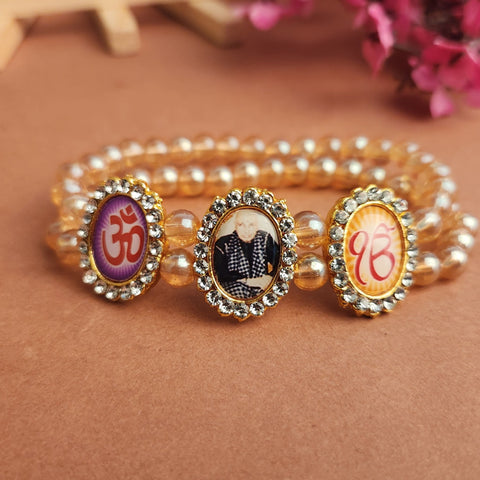 Light Brown Round Pearl Bracelet with Jai Guruji Swaroop Handmade Bracelets