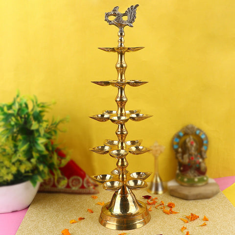 Brass 5 Step Panchmukhi Peacock Kerala Diya – Grand five-step brass diya with intricate peacock design and panchmukhi oil holders, ideal for traditional Indian rituals, temples, and spiritual celebrations. India’s Largest Pooja Accessories Brand – www.satvikstore.in