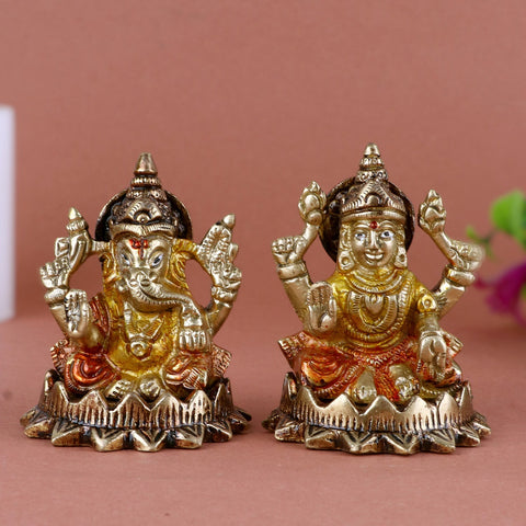 Delightful brass Laxmi Ganesh idol, beautifully crafted to depict the Goddess of wealth, Laxmi, and Lord Ganesha, symbolizing prosperity, good fortune, and the removal of obstacles. Ideal for worship or home décor. India’s Largest Pooja Accessories Brand – www.satvikworld.com
